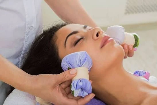 Navara Face Kizhi Massage